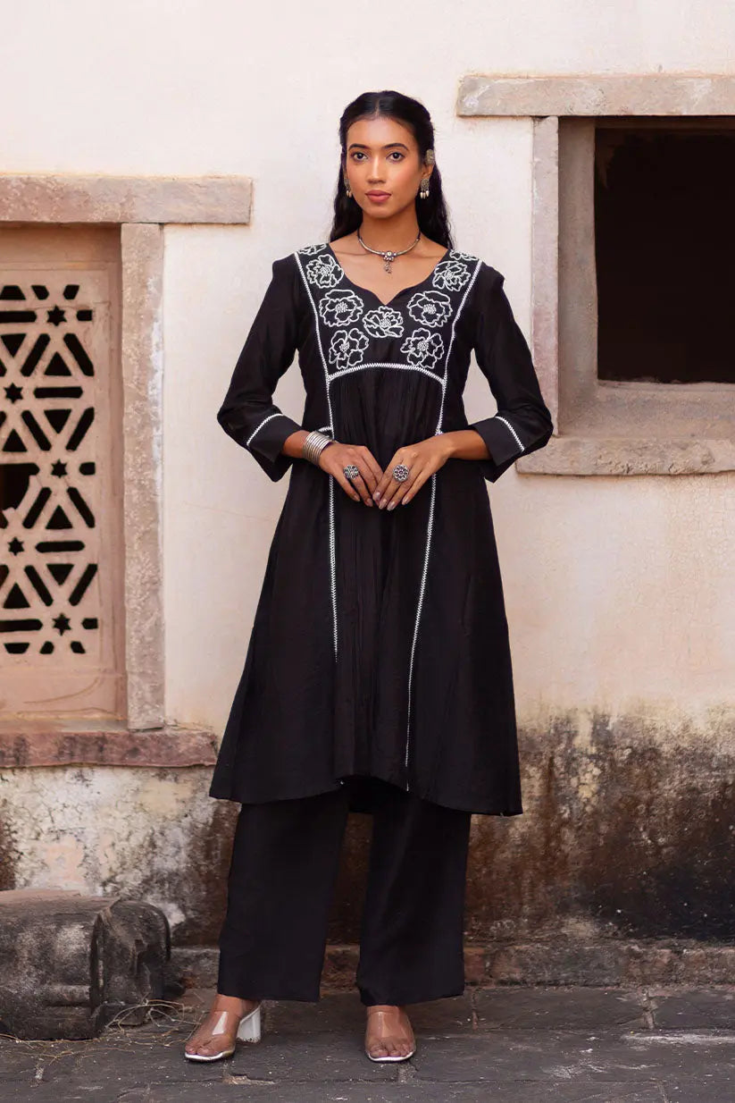 Black Co-Ord Set With Machine Embroidery And Connectors | Saadgi The House of Indu