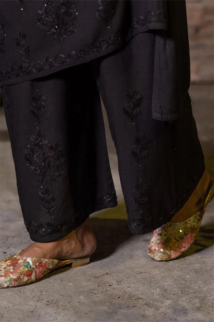 Black Kurta Set With Chikankari And Mukaish Work | Saadgi The House of Indu