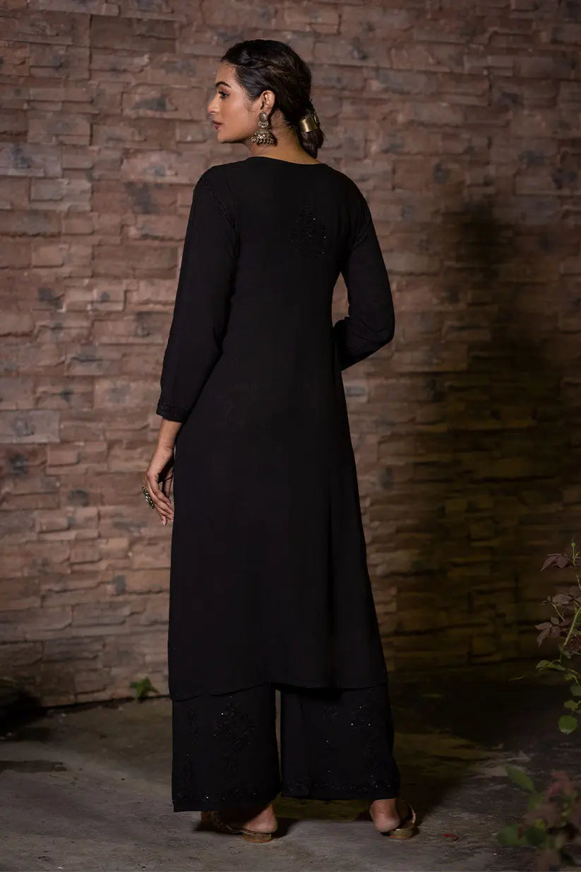 Black Kurta Set With Chikankari And Mukaish Work | Saadgi The House of Indu