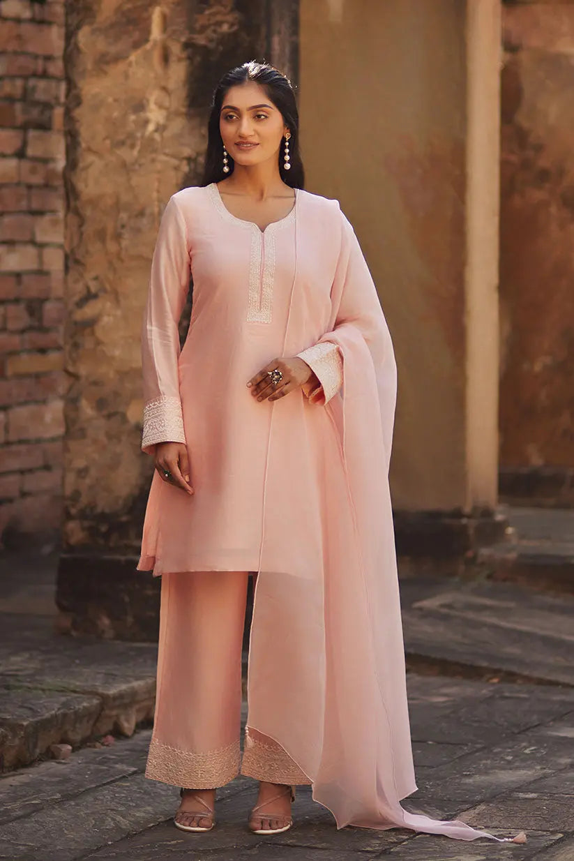 Pink Chanderi Kurti Set With Embroidered Border | Saadgi The House of Indu