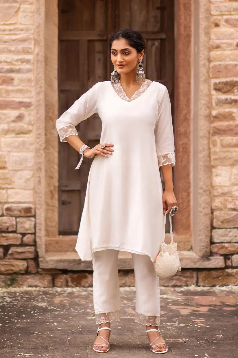 White Chanderi A-Line Kurta set With Organza Embroidered Neckline | Saadgi The House of Indu