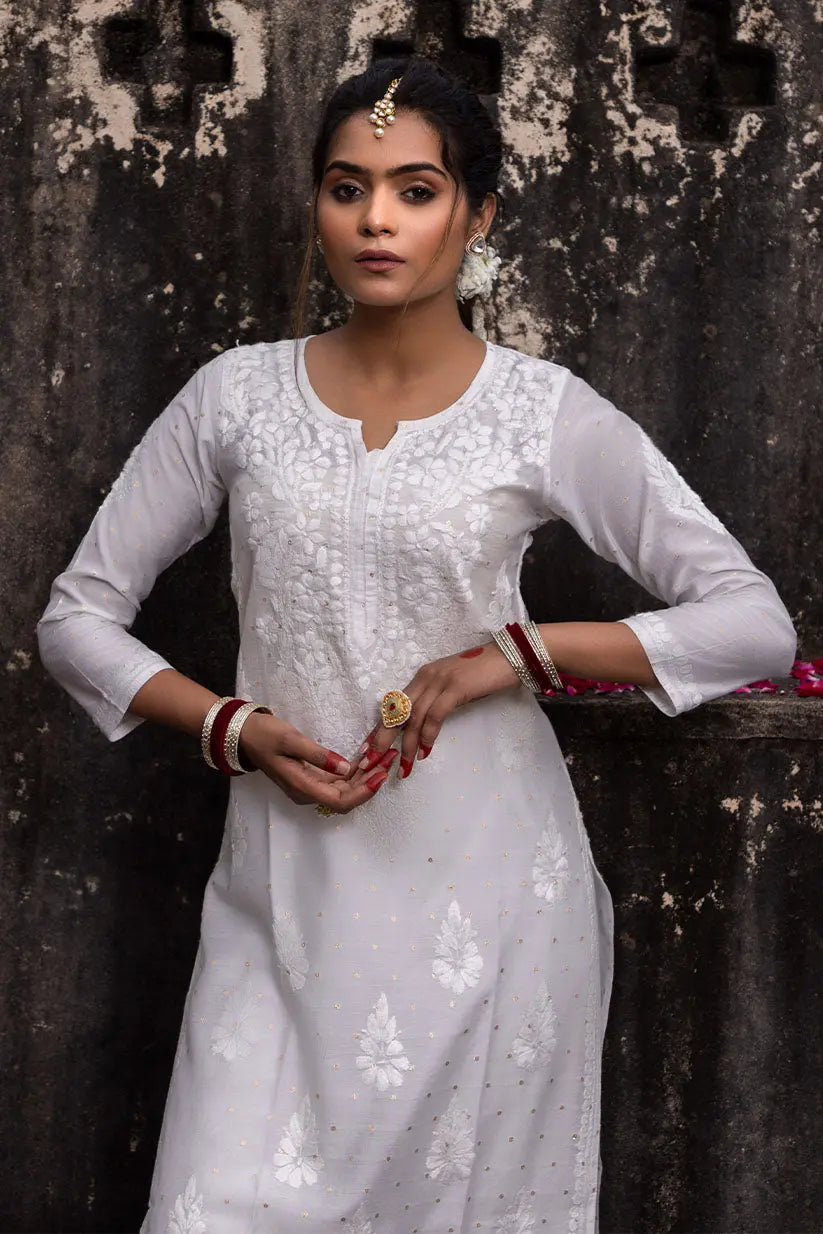 White Kurta Set With Chikankari And Banarasi Butti | Saadgi The House of Indu