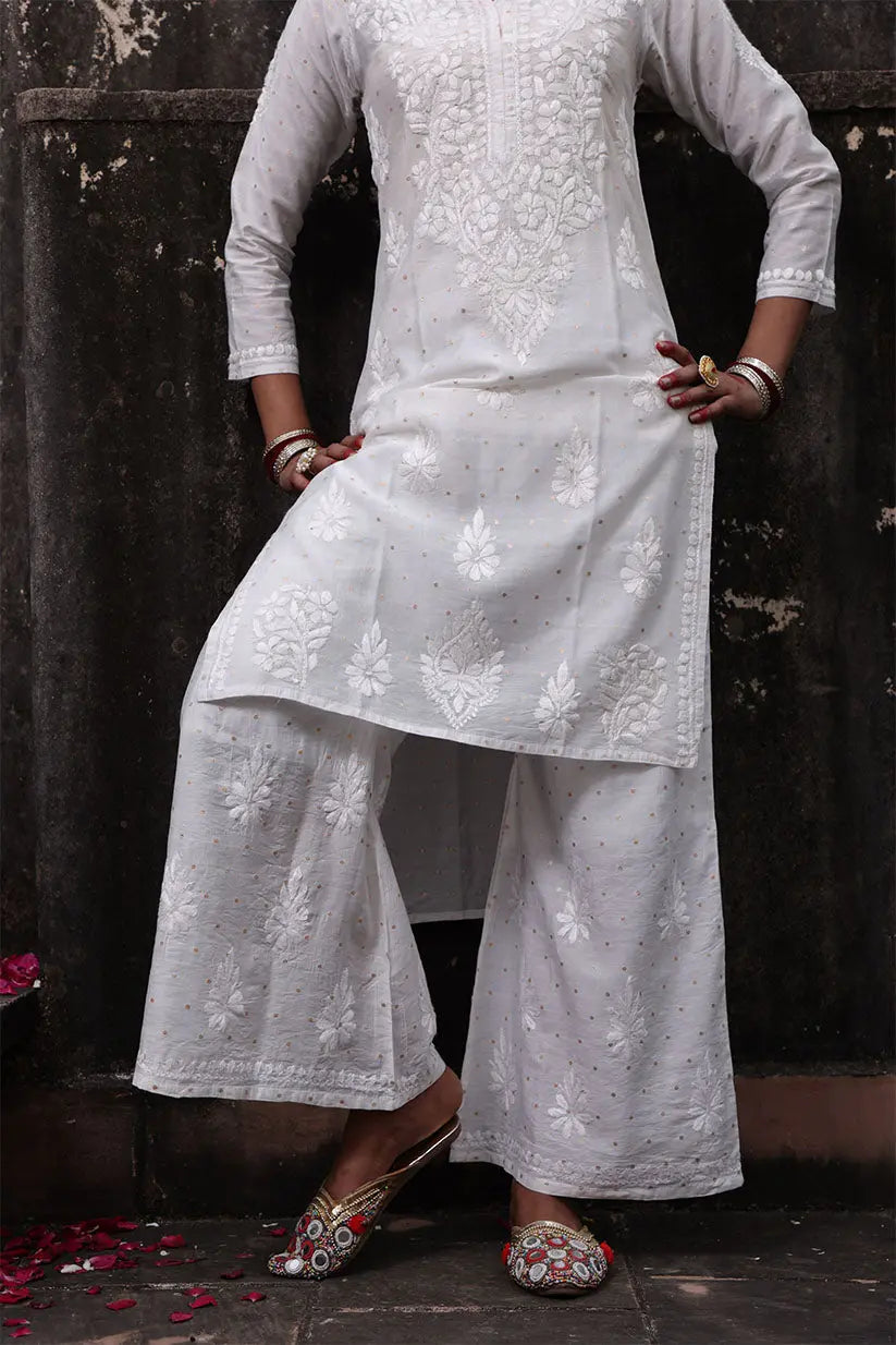 White Kurta Set With Chikankari And Banarasi Butti | Saadgi The House of Indu