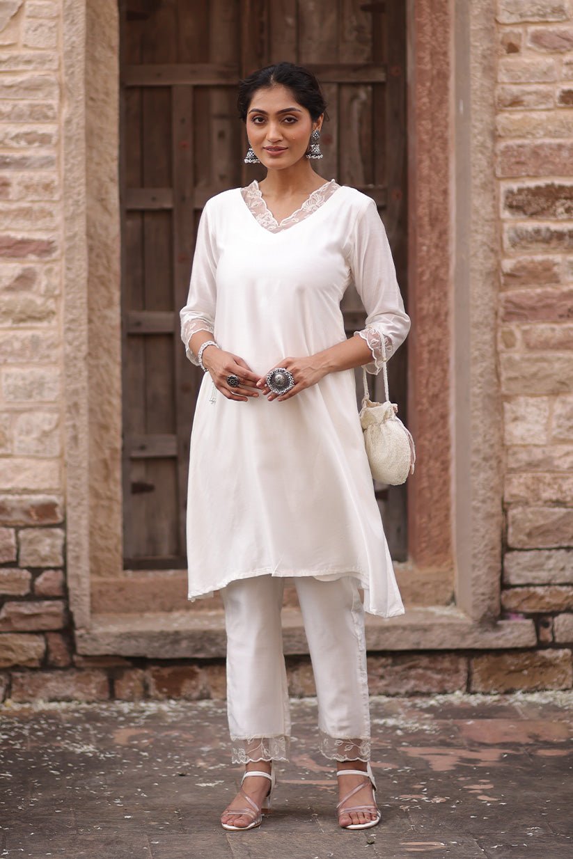 White Chanderi A-Line Kurta Set with Organza Embroidered Neckline - The House of Indu